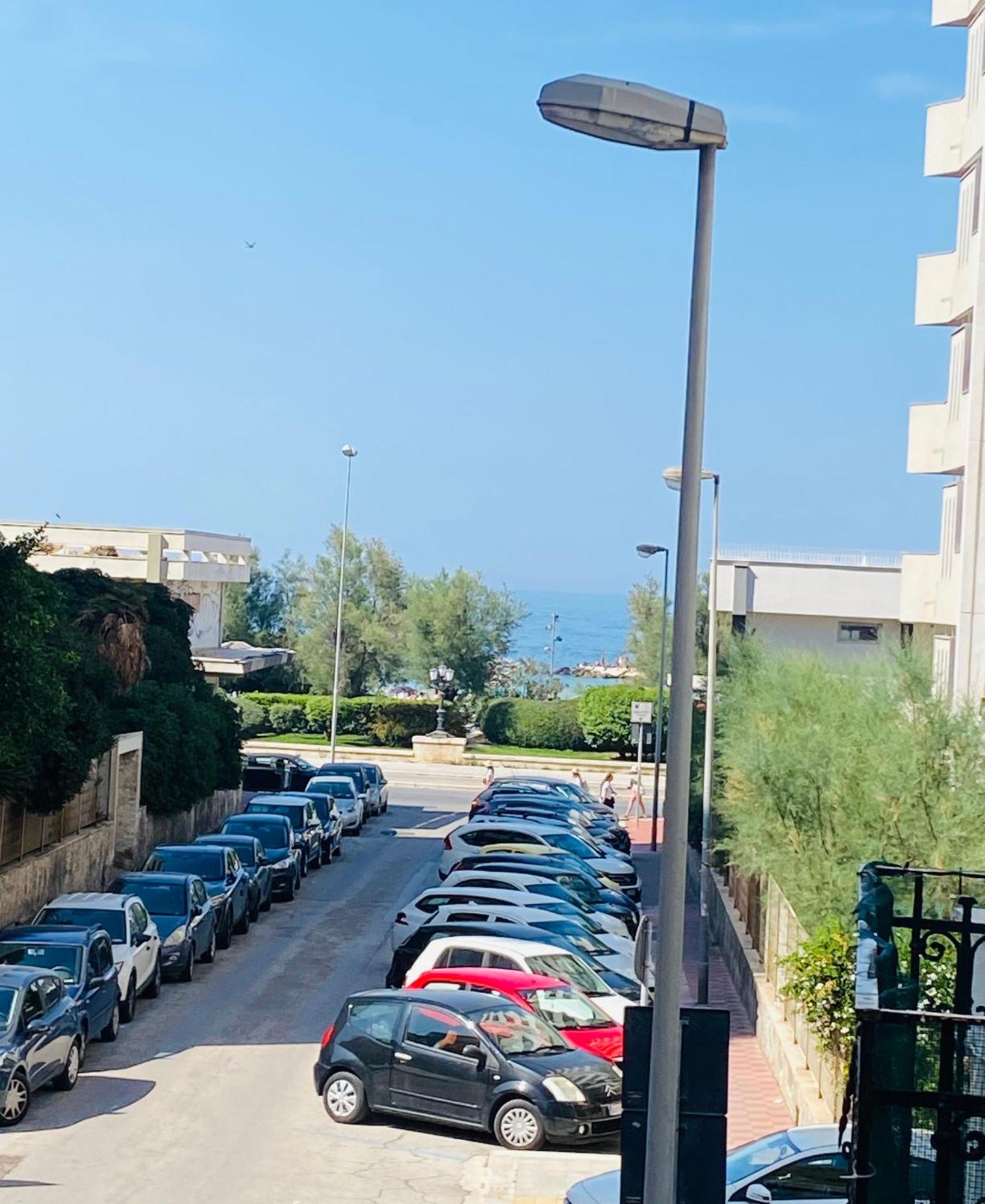 Dimora Mare Apartment Bari Exterior photo